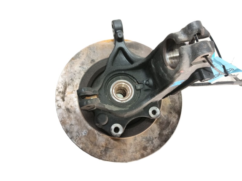 Recambio de mangueta delantera izquierda para citroën c3 sx referencia OEM IAM   