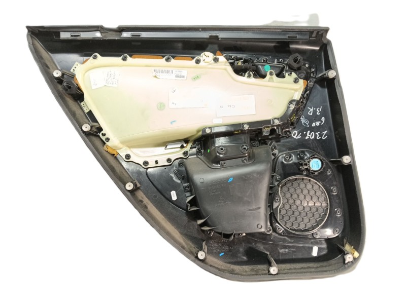 Recambio de guarnecido puerta trasera derecha para volvo s60 ii (134) d3 referencia OEM IAM 1302150 8635883 
