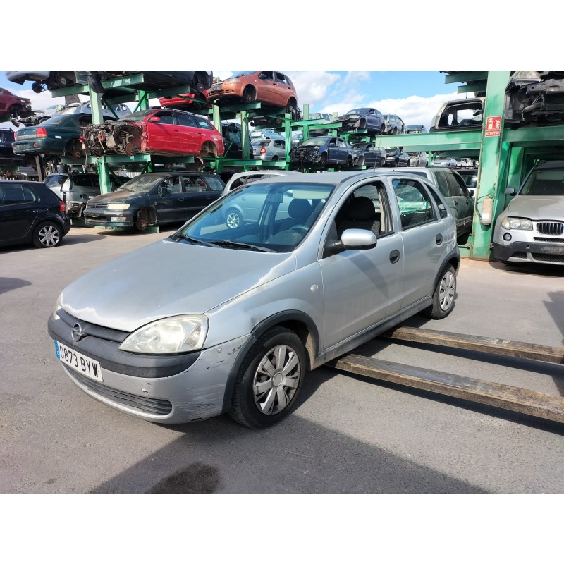 opel corsa c (x01) del año 2002