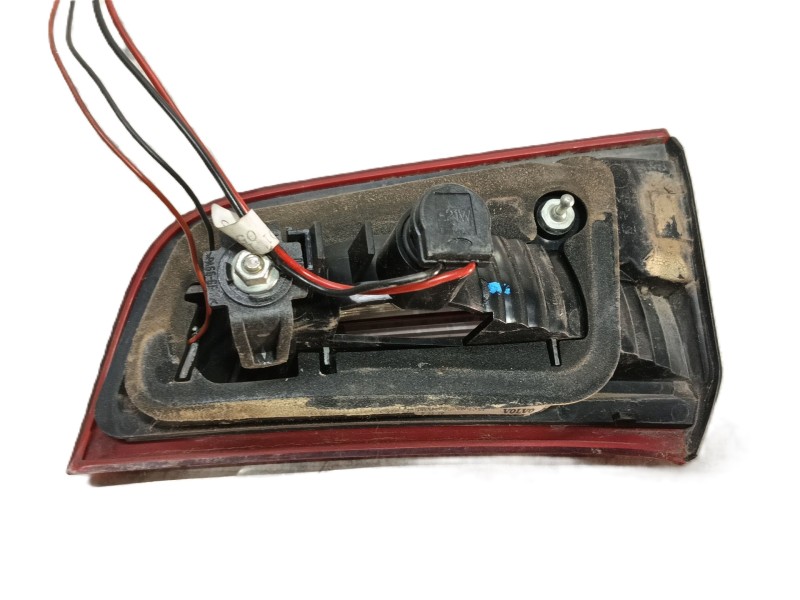 Recambio de piloto trasero izquierdo interior para volvo s60 ii (134) d3 referencia OEM IAM   