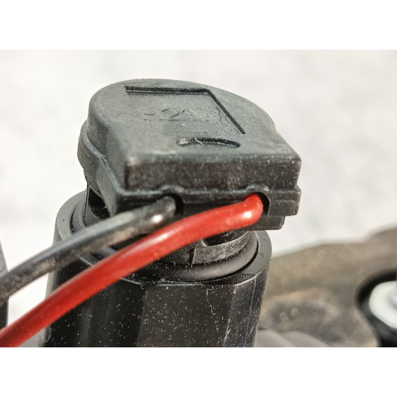 Recambio de piloto trasero izquierdo interior para volvo s60 ii (134) d3 referencia OEM IAM   