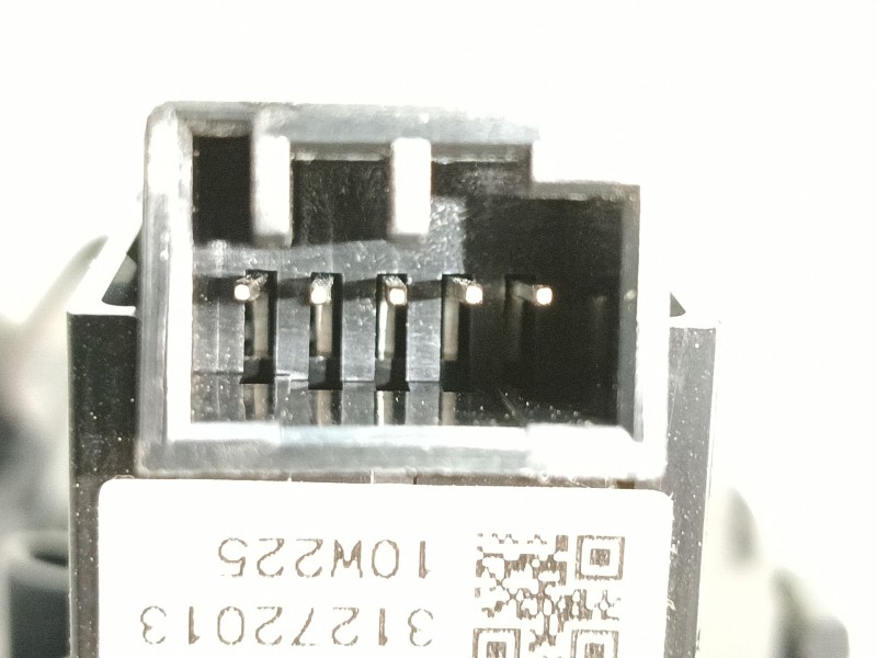 Recambio de mando elevalunas trasero izquierdo para volvo s60 ii (134) d3 referencia OEM IAM   