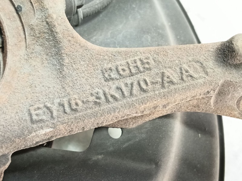 Recambio de mangueta delantera derecha para ford tourneo courier (c4a) ambiente referencia OEM IAM   