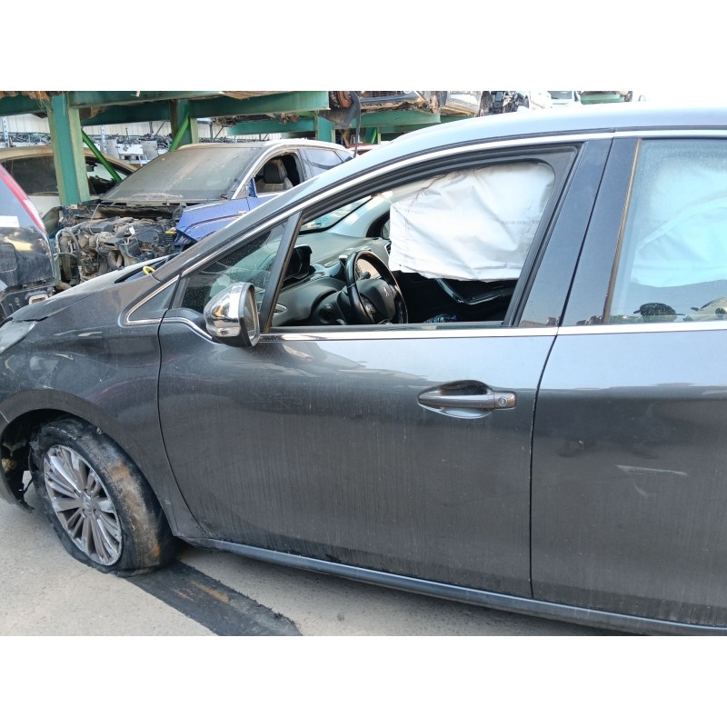 Recambio de puerta delantera izquierda para peugeot 208 i (ca_, cc_) 1.2 thp 110 referencia OEM IAM 9807820780  