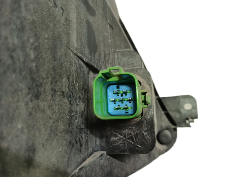 Recambio de faro izquierdo para ford fiesta (cbk) ambiente referencia OEM IAM  PARA PULIR 