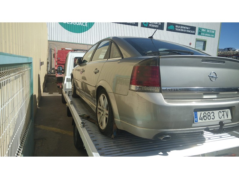 opel vectra c (z02) del año 2004