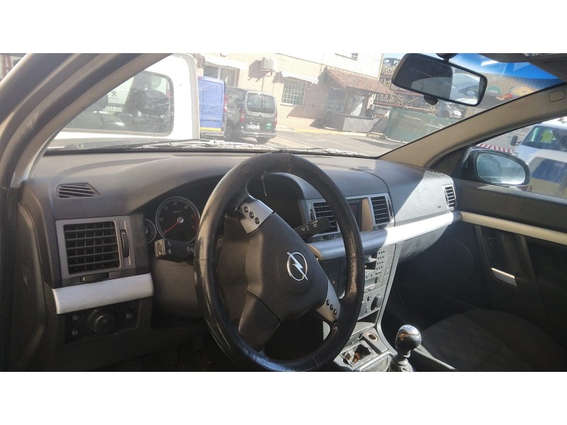 opel vectra c (z02) del año 2004