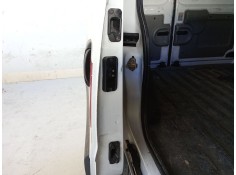 Recambio de cerradura puerta lateral derecha para nissan kubistar furgoneta (x76) 1.5 dci referencia OEM IAM   