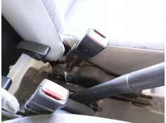 Recambio de enganche cinturon delantero derecho para nissan kubistar furgoneta (x76) 1.5 dci referencia OEM IAM   