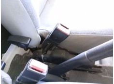 Recambio de enganche cinturon delantero izquierdo para nissan kubistar furgoneta (x76) 1.5 dci referencia OEM IAM   