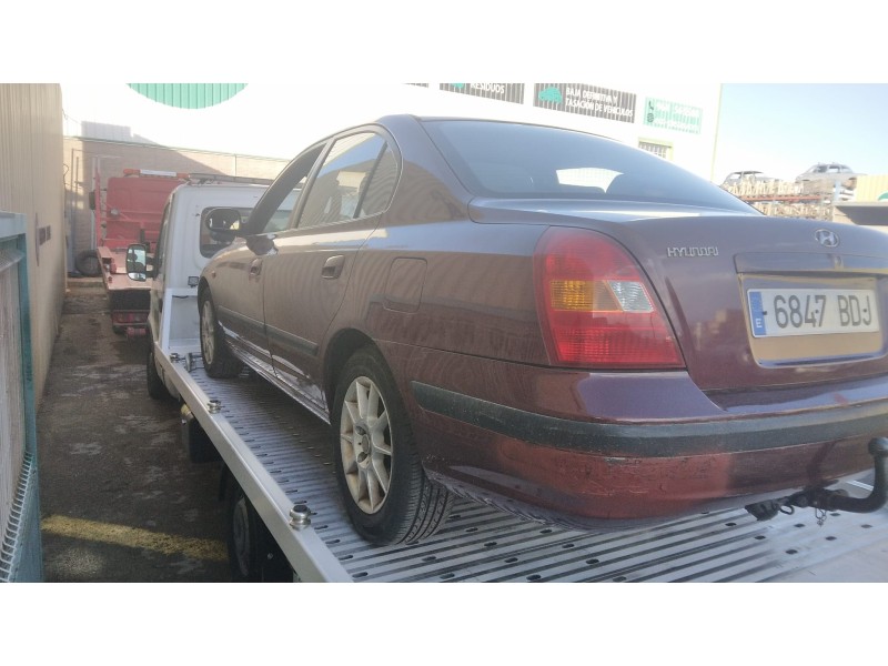 hyundai elantra iii (xd) del año 2000