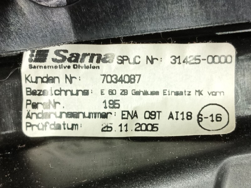 Recambio de apoyabrazos central para bmw 5 (e60) 530 i referencia OEM IAM 72758413 51167034086 7060013