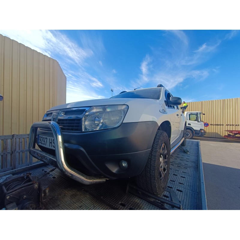 Recambio de puerta delantera derecha para dacia duster sl audacia 4x2 referencia OEM IAM   