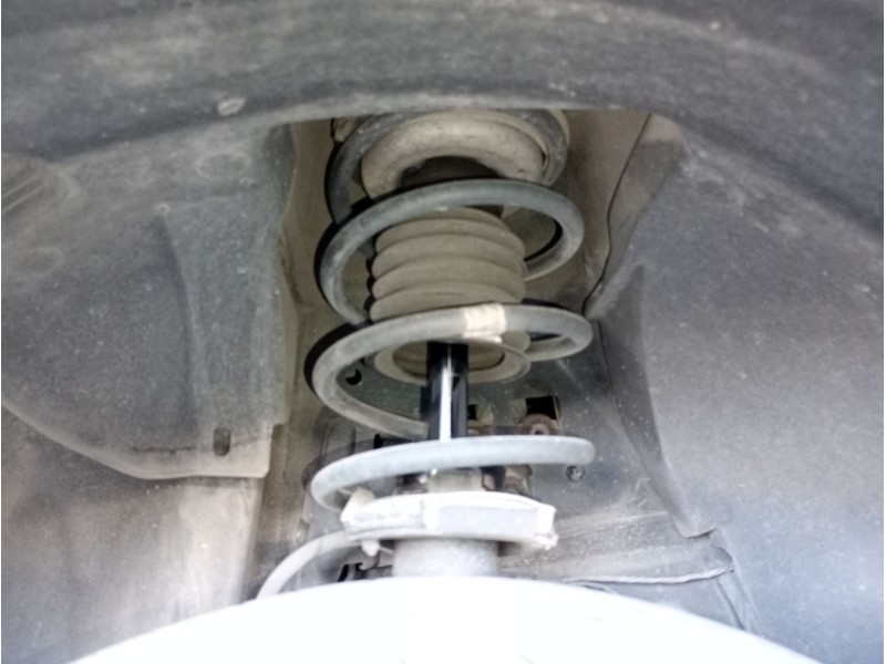 Recambio de amortiguador delantero izquierdo para bmw 1 (e87) 120 d referencia OEM IAM   