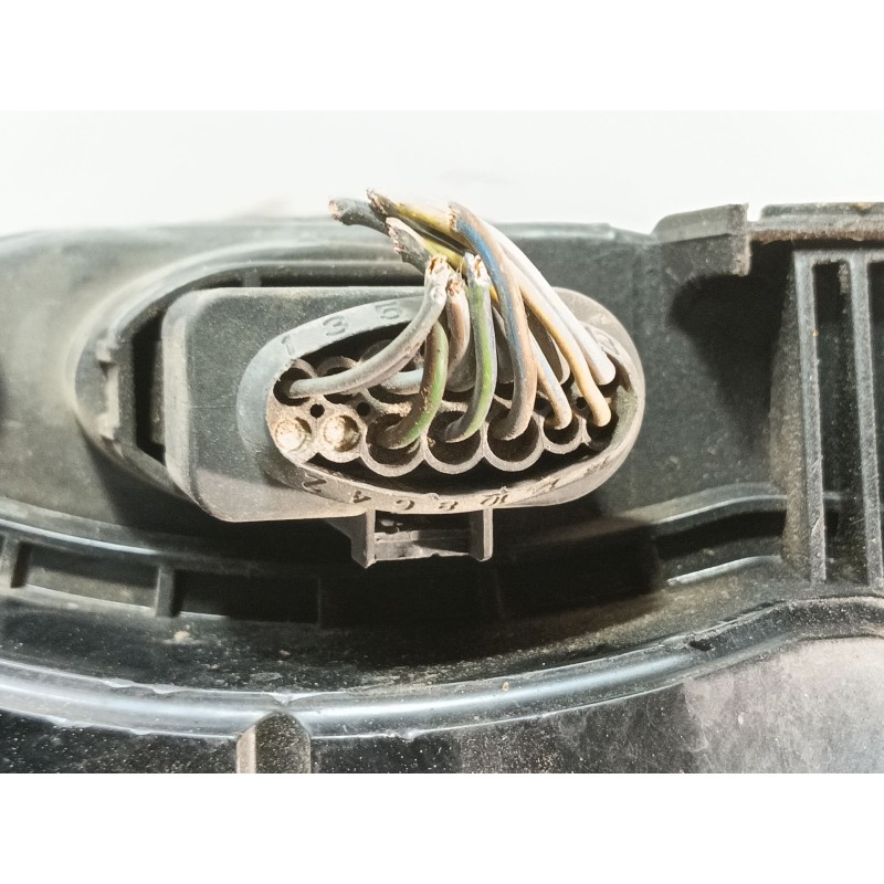 Recambio de faro izquierdo para ford mondeo sportbreak (ca2) ambiente referencia OEM IAM   