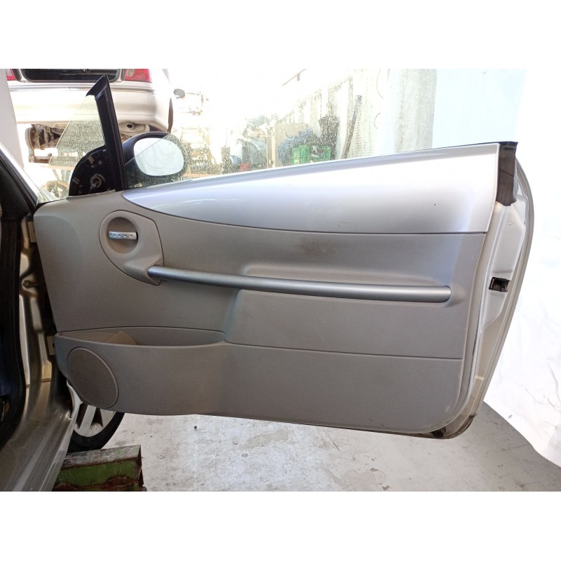 Recambio de guarnecido puerta delantera derecha para citroën c3 pluriel (hb_) 1.4 referencia OEM IAM   