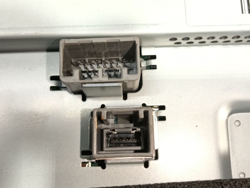 Recambio de pantalla multifuncion para volvo s60 ii (134) d3 referencia OEM IAM   