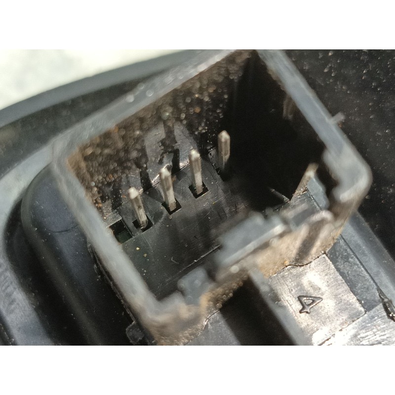 Recambio de mando elevalunas trasero izquierdo para ford mondeo sportbreak (ca2) ambiente referencia OEM IAM   