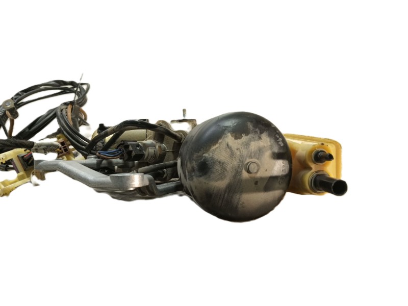 Recambio de bomba suspension para porsche cayenne (9pa) s 4.5 referencia OEM IAM 7L0906277 7L5411601C 100000697