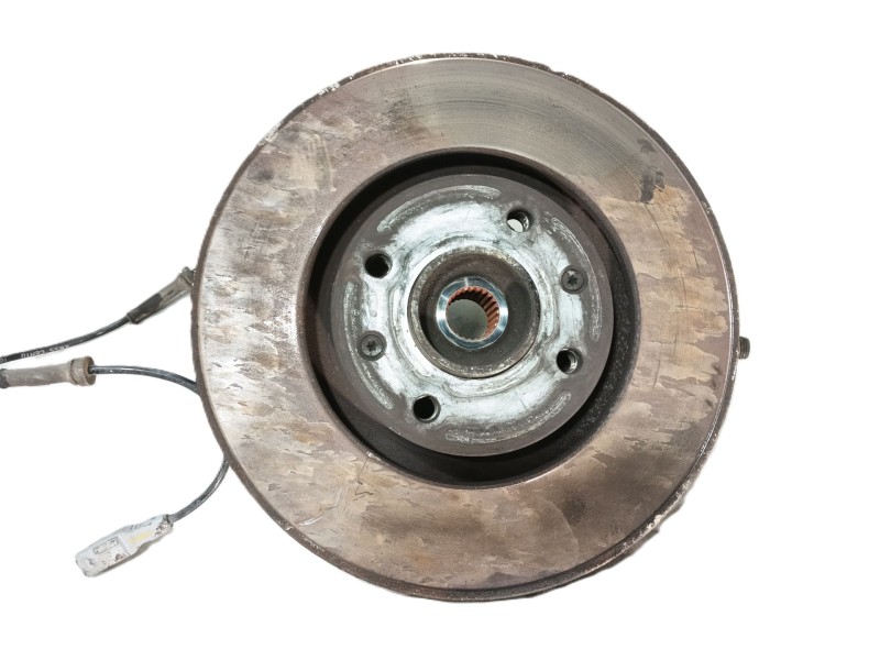 Recambio de mangueta delantera izquierda para peugeot 308 confort referencia OEM IAM   