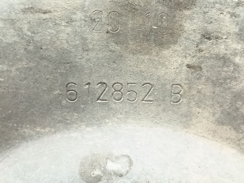 Recambio de amortiguador delantero izquierdo para peugeot 308 confort referencia OEM IAM   