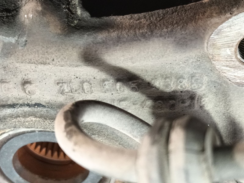 Recambio de mangueta trasera derecha para porsche cayenne (9pa) s 4.5 referencia OEM IAM   