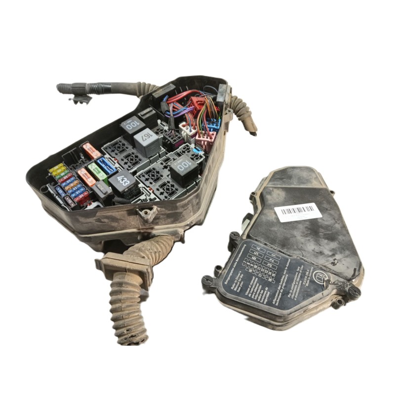 Recambio de caja reles / fusibles para porsche cayenne (9pa) s 4.5 referencia OEM IAM   