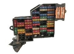 Recambio de caja reles / fusibles para porsche cayenne (9pa) s 4.5 referencia OEM IAM    2