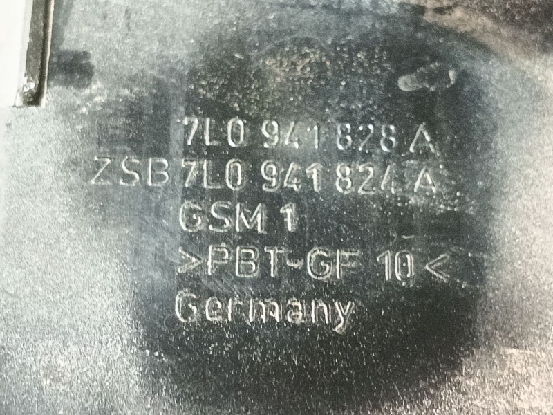 Recambio de caja reles / fusibles para porsche cayenne (9pa) s 4.5 referencia OEM IAM   