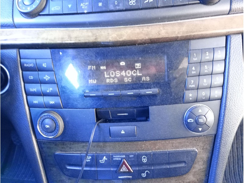 Recambio de sistema audio / radio cd para mercedes-benz clase e (w211) e 320 cdi (211.026) referencia OEM IAM   