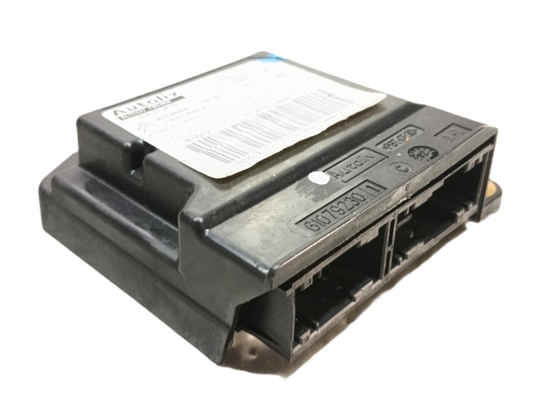 Recambio de centralita airbag para citroën c4 grand picasso exclusive referencia OEM IAM 620572800 9676399880 
