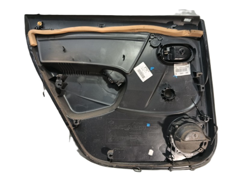Recambio de guarnecido puerta trasera derecha para dacia duster ambiance 4x2 referencia OEM IAM   