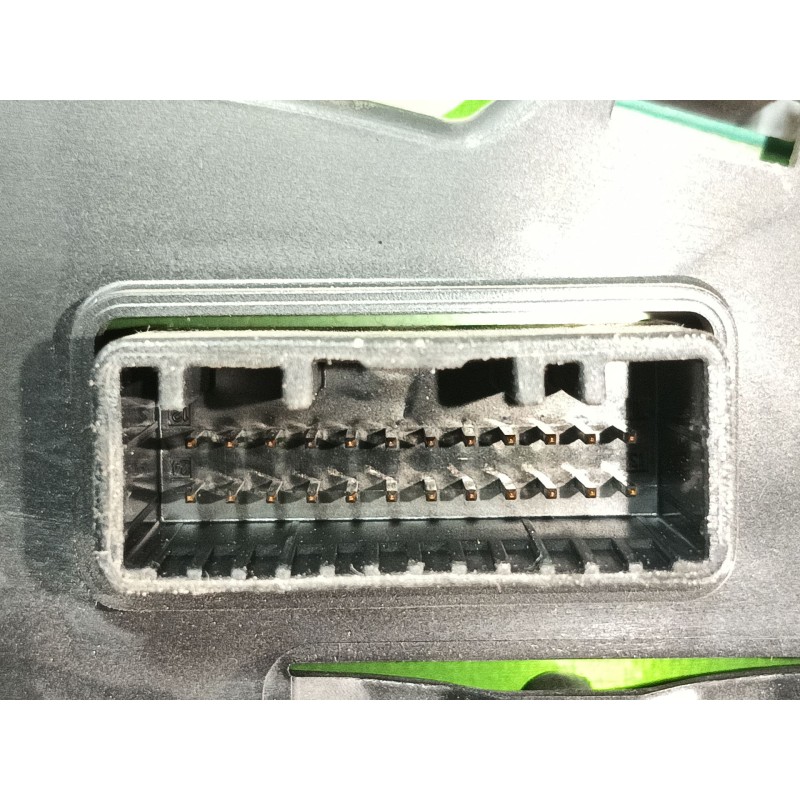 Recambio de cuadro instrumentos para dacia duster ambiance 4x2 referencia OEM IAM   