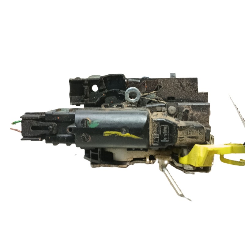 Recambio de cerradura puerta trasera derecha para dacia duster ambiance 4x2 referencia OEM IAM   