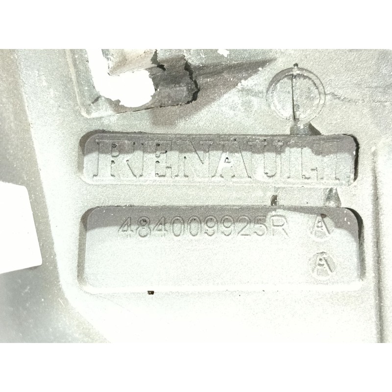 Recambio de volante para dacia duster ambiance 4x2 referencia OEM IAM   