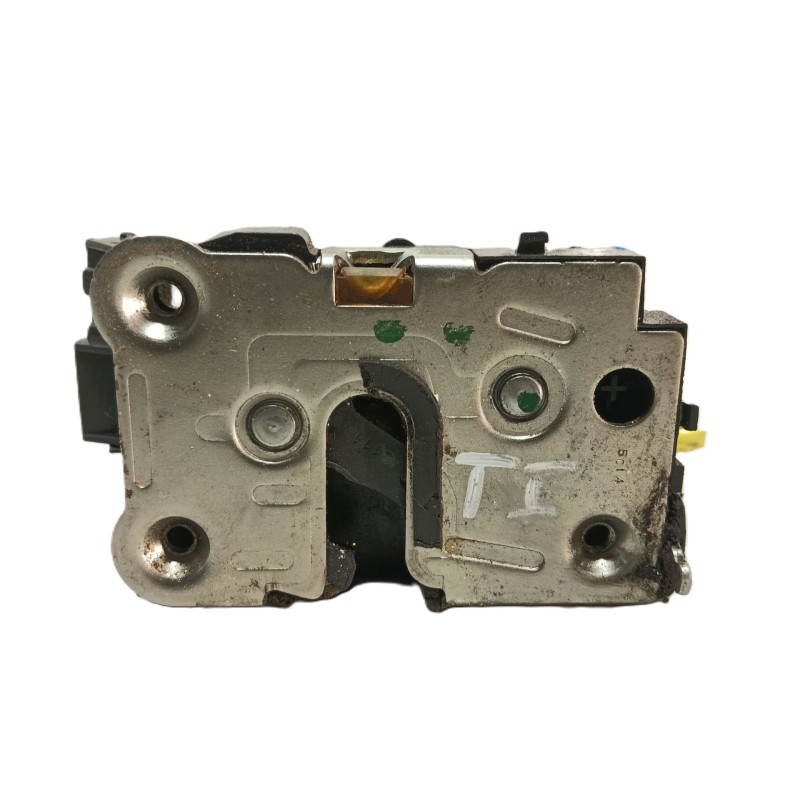 Recambio de cerradura puerta trasera izquierda para dacia duster ambiance 4x2 referencia OEM IAM   