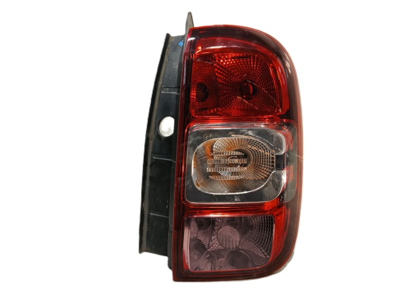 Recambio de piloto trasero derecho para dacia duster ambiance 4x2 referencia OEM IAM   