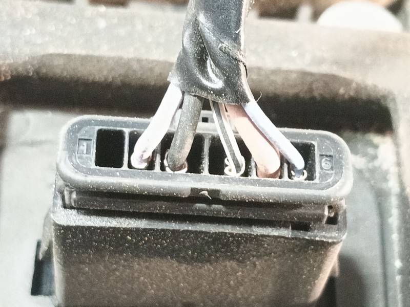 Recambio de piloto trasero derecho para dacia duster ambiance 4x2 referencia OEM IAM   