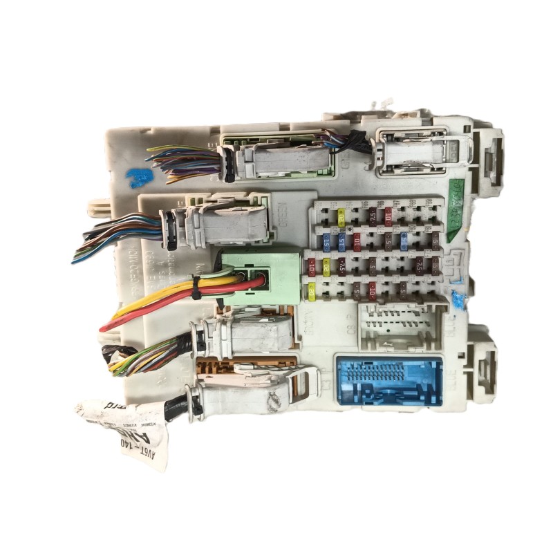 Recambio de caja reles / fusibles para ford c-max titanium referencia OEM IAM 519416570 AV6N14A073FF 30S519416570