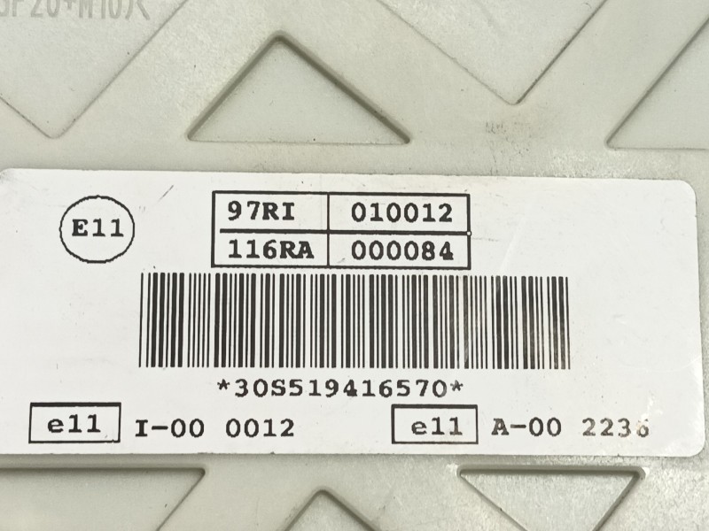 Recambio de caja reles / fusibles para ford c-max titanium referencia OEM IAM 519416570 AV6N14A073FF 30S519416570