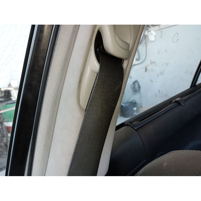 Recambio de cinturon seguridad delantero derecho para renault laguna ii (bg0/1_) 1.9 dci (bg08, bg0g) referencia OEM IAM   