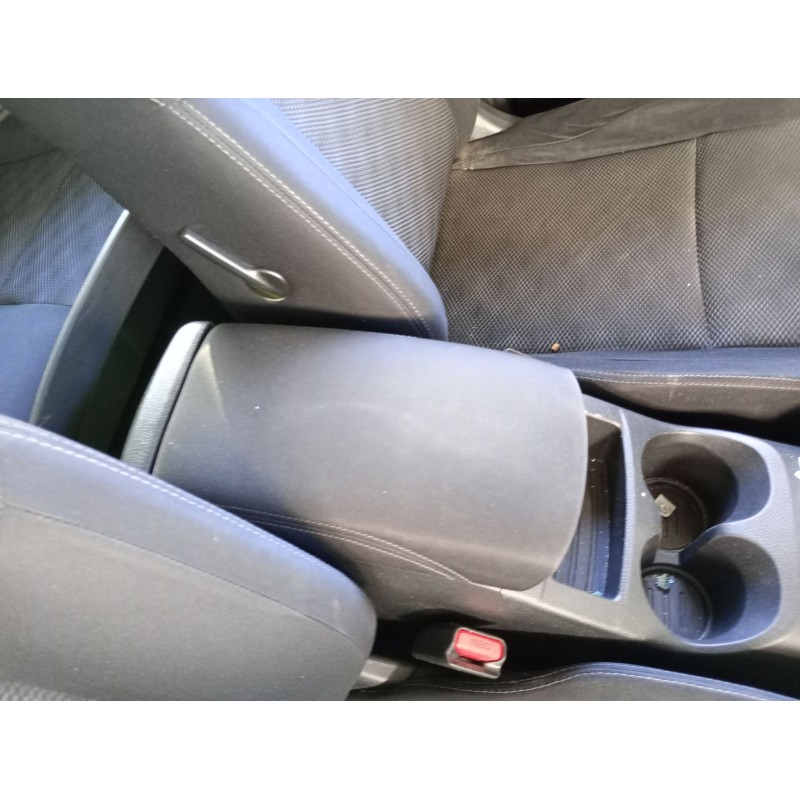 Recambio de apoyabrazos central para nissan qashqai ii suv (j11, j11_) 1.2 dig-t referencia OEM IAM   