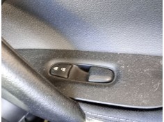 Recambio de mando elevalunas delantero derecho para nissan qashqai ii suv (j11, j11_) 1.2 dig-t referencia OEM IAM  809604EH0AX  2