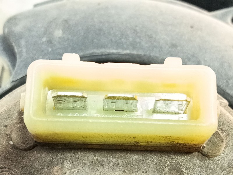 Recambio de electroventilador para volkswagen polo iii (6n1) 60 1.4 referencia OEM IAM 00130107283 6N0121209F 