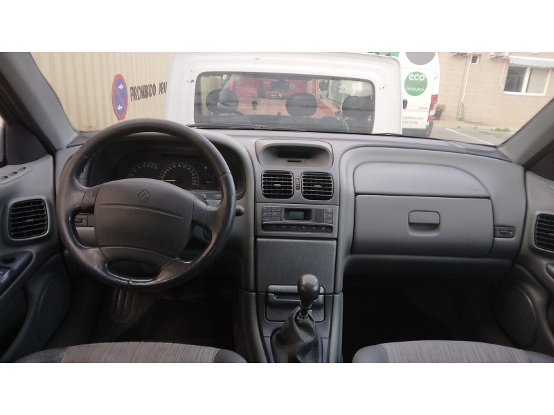renault laguna i (b56_, 556_) del año 2000