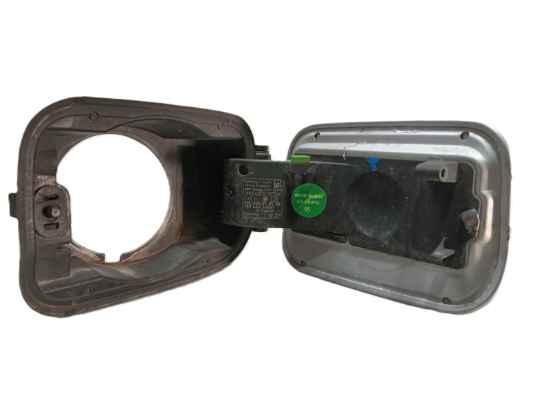 Recambio de tapa exterior combustible para bmw 5 (e60) 530 i referencia OEM IAM   