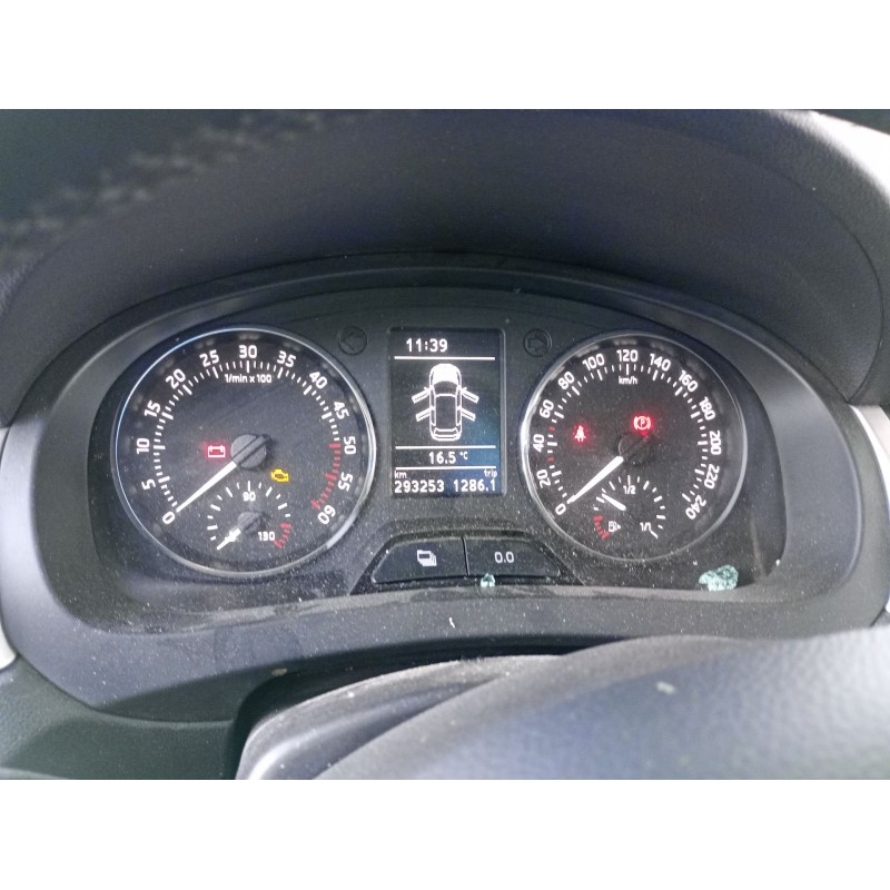 Recambio de cuadro instrumentos para skoda rapid spaceback (nh1) 1.6 tdi referencia OEM IAM   