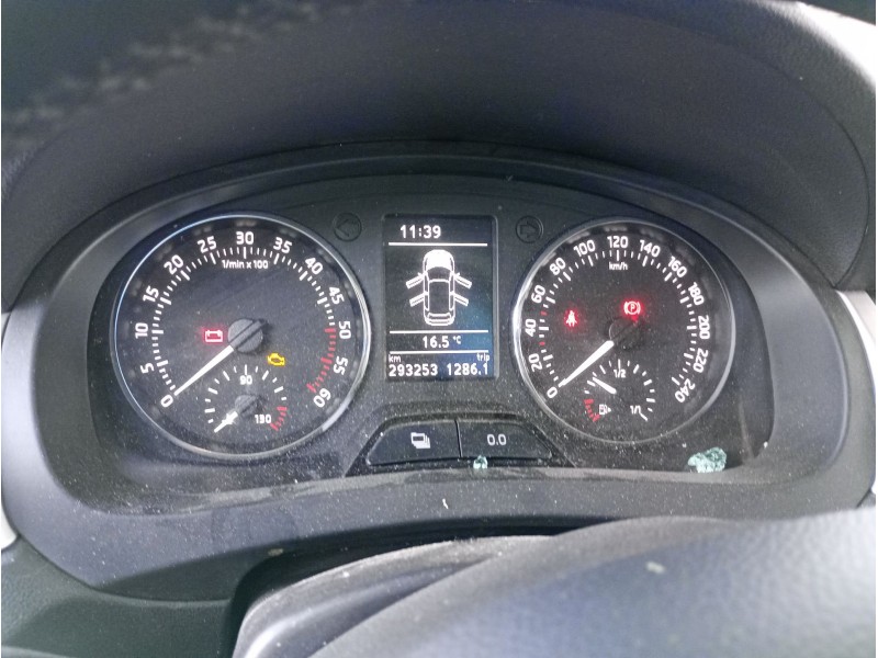 Recambio de cuadro instrumentos para skoda rapid spaceback (nh1) 1.6 tdi referencia OEM IAM   
