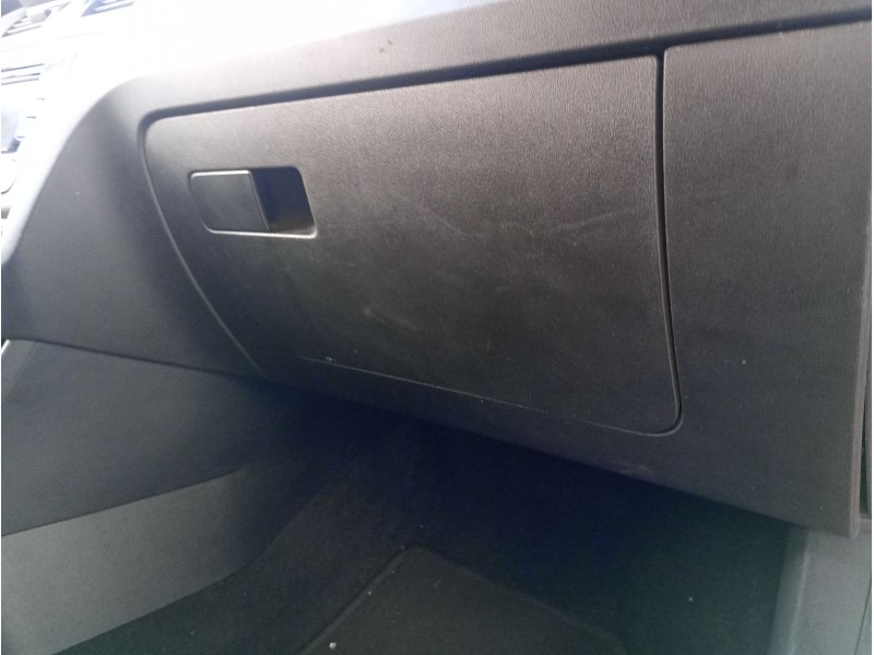 Recambio de guantera para skoda rapid spaceback (nh1) 1.6 tdi referencia OEM IAM   