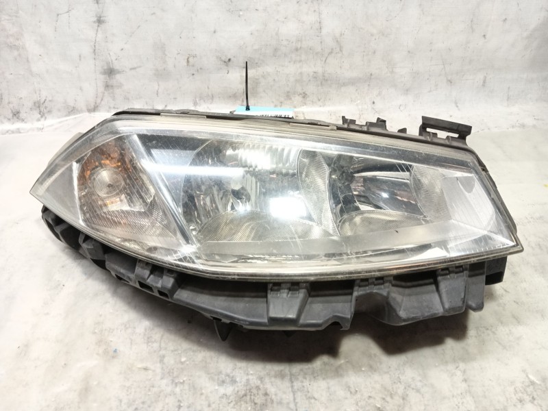 Recambio de piloto delantero derecho para renault megane ii berlina 5p confort authentique referencia OEM IAM   